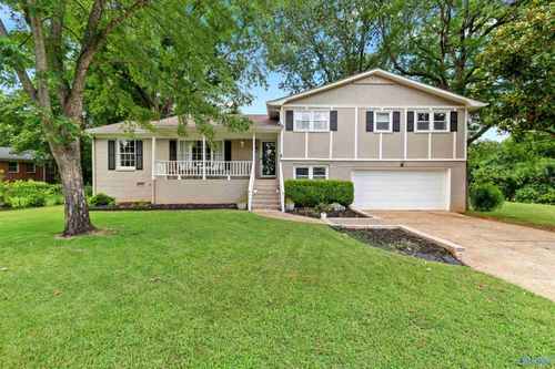 1003 Dolphin Cir Se, Huntsville, AL, 35802-3717 | Card Image