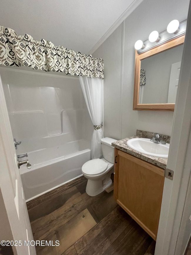 14 Pine Creek Vlg, House other with 2 bedrooms, 1 bathrooms and null parking in Hazlet NJ | Image 16