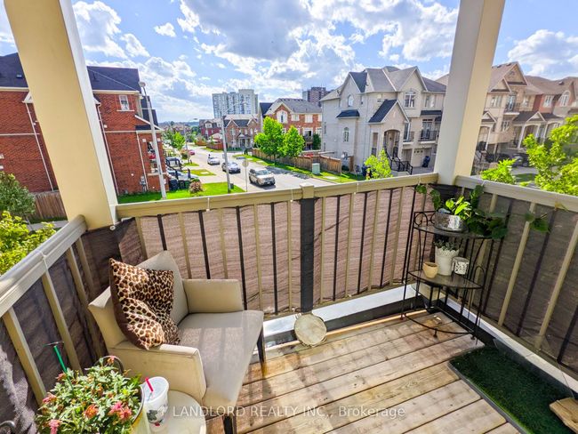 6 - 145 Isaac Devins Blvd, Condo with 2 bedrooms, 1 bathrooms and null parking in Toronto ON | Image 9