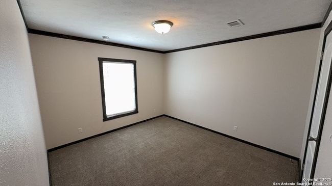 438 County Road 679, House other with 4 bedrooms, 2 bathrooms and null parking in Natalia TX | Image 26