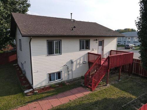 5613 Evergreen Dr, High Prairie, AB, T0G | Card Image