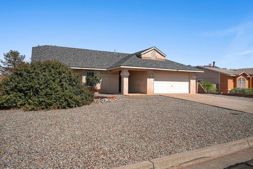 2566 Diamond Peak Dr Ne, Rio Rancho, NM, 87144-6782 | Card Image