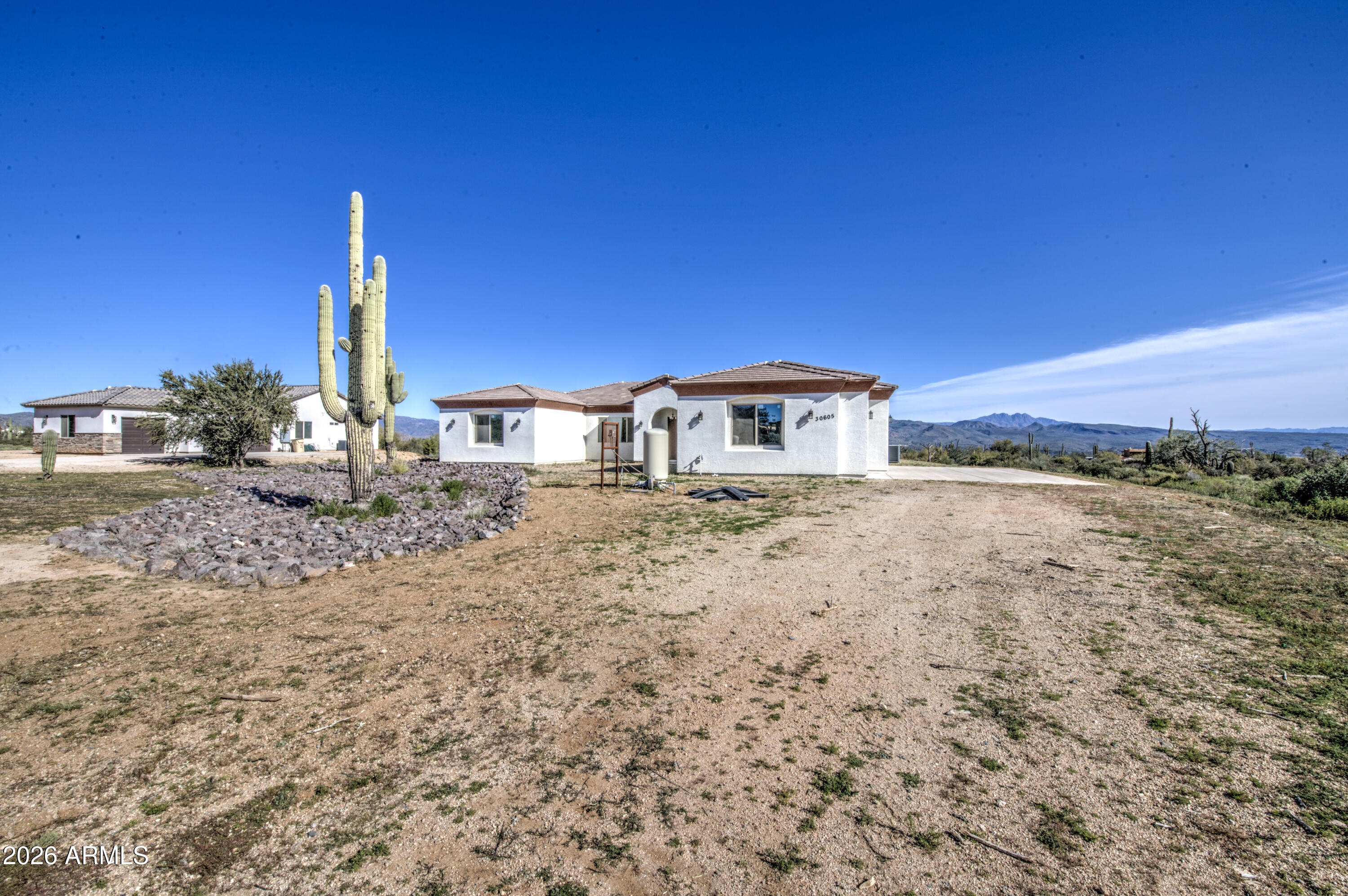 Residential in Rio Verde 5