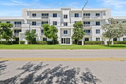 apt-201-2651 Ne 212th Ter, Aventura, FL, 33180-1145 | Card Image