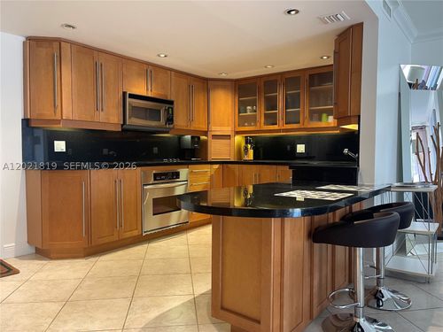 413-199 Ocean Lane Dr, Key Biscayne, FL, 33149-1649 | Card Image
