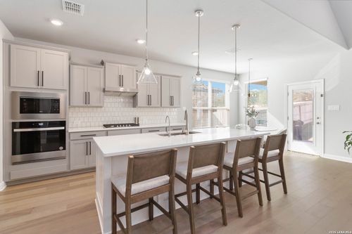 315 Sonata Cyn, Spring Branch, TX, 78070-2265 | Card Image