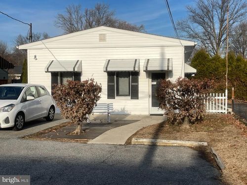 108 Delaware Ave, CLAYMONT, DE, 19703-1904 | Card Image