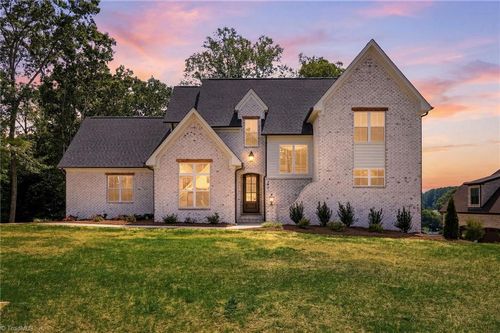 293 Old Heritage Dr, Winston-Salem, NC, 27107-6176 | Card Image