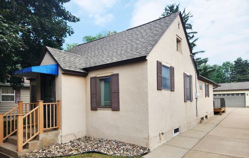 4330 W 8th St, Goodview, MN, 55987-1608 | Card Image