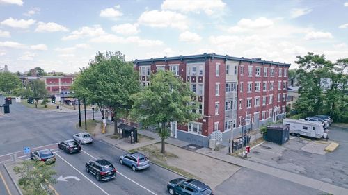 687-683-687 State St, Springfield, MA, 01109-4119 | Card Image