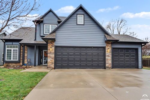 2807 Harper St, Lawrence, KS, 66046-5020 | Card Image