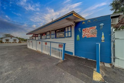 11055 Seminole Blvd, LARGO, FL, 33778-3230 | Card Image