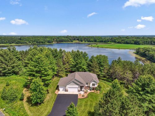 13725 Maxwell Rd, Chisago City, MN, 55013-9828 | Card Image