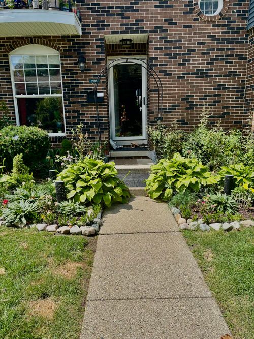 2798 Page Ave, Ann Arbor, MI, 48104-6914 | Card Image