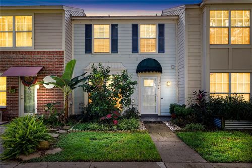 1744 Mill Run Creek, TAMPA, FL, 33613 | Card Image