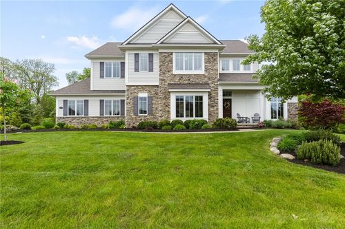 93 Coventry Rdg, Pittsford, NY, 14534-9468 | Card Image