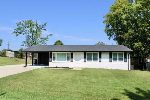 16 Shoals Blvd, Florence, AL, 35630-3230 | Card Image