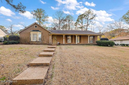 5411 River Thames Rd, Jackson, MS, 39211-4134 | Card Image