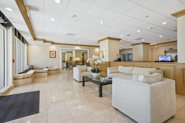 APT-208 - 4201 N Ocean Blvd, Condo with 2 bedrooms, 2 bathrooms and null parking in Boca Raton FL | Image 29
