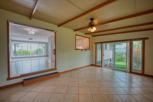 35 Hokulani St, Hilo, HI, 96720-6767 | Card Image