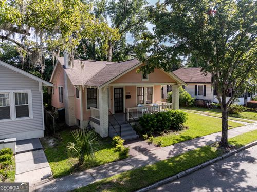 1118 E 40th St, Savannah, GA, 31404-3408 | Card Image