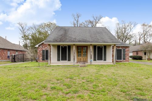 12010 Spring Meadow Dr, Baton Rouge, LA, 70818-2647 | Card Image