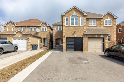 98 Lent Cres, Brampton, ON, L6Y4X7 | Card Image
