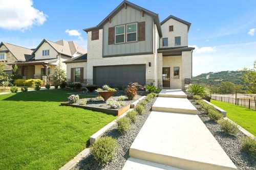 8112 Turning Leaf Cir, Lago Vista, TX, 78645-4815 | Card Image