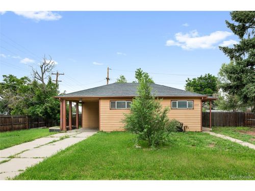 10505 Lowry Pl, Aurora, CO, 80010-4034 | Card Image