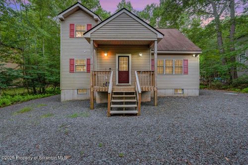 116 Country Club Dr, Thornhurst, PA, 18424-7979 | Card Image