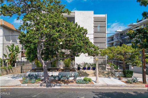 401-284 S Madison Ave, Pasadena, CA, 91101-2804 | Card Image