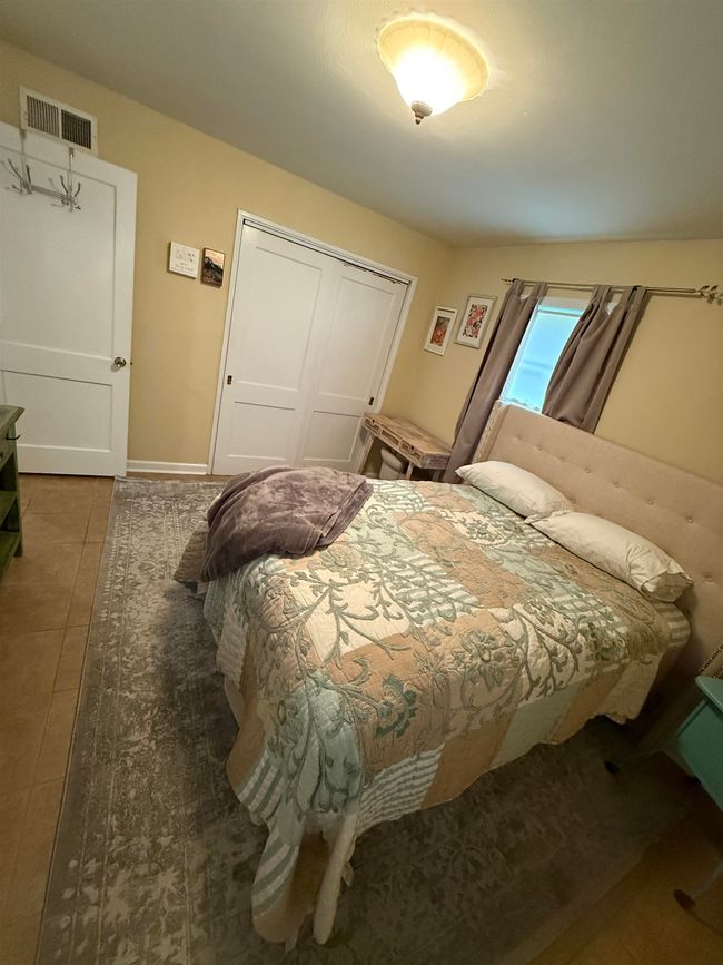 APT-2 - 2993 Walnut Grove Rd, Condo with 2 bedrooms, 1 bathrooms and null parking in Memphis TN | Image 11