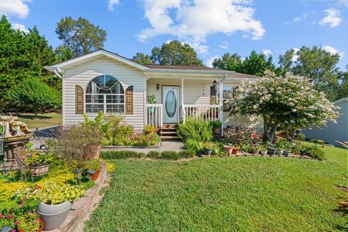 1377 Dustin Dr, Dalton, GA, 30720-6358 | Card Image