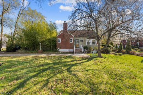 1774 Amwell Rd, Somerset, NJ, 08873-2789 | Card Image