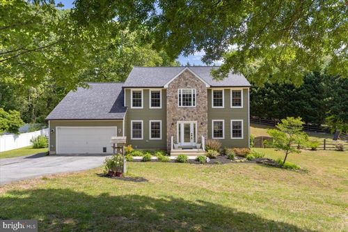 3215 Mills Pond Dr, Port Republic, MD, 20676-2070 | Card Image