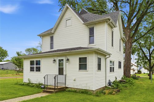 216 Lewis St, Mount Auburn, IA, 52313-4708 | Card Image