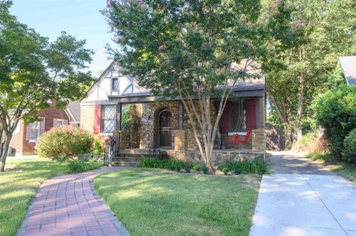 699 Dickinson St, Memphis, TN, 38107-5027 | Card Image