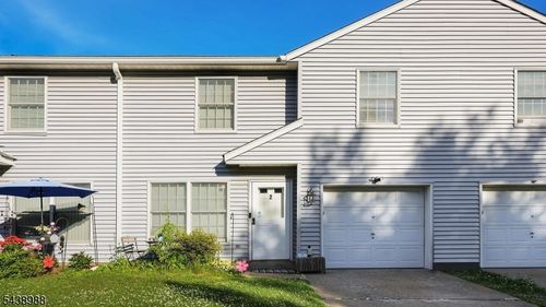 2 Park Ter, North Brunswick, NJ, 08902-2666 | Card Image
