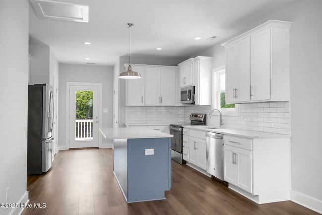 B - 1374 Salter Path Rd, House other with 2 bedrooms, 4 bathrooms and 1 parking in Salter Path NC | Image 16