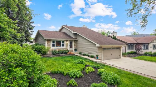 14305 S Pebble Creek Dr, Homer Glen, IL, 60491-9357 | Card Image
