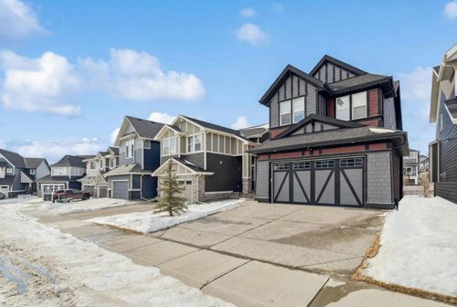 55 Sundown Cres, Cochrane, AB, T4C2T2 | Card Image
