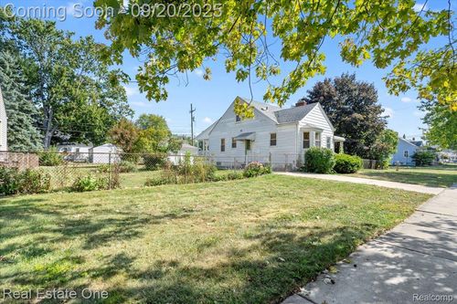2210 Hanford Ave, Lincoln Park, MI, 48146-1359 | Card Image