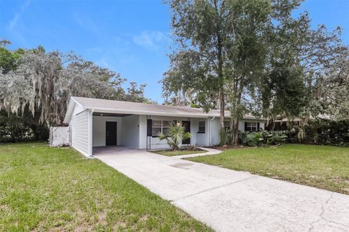 7602 Pine Hill Dr, TAMPA, FL, 33617-8135 | Card Image