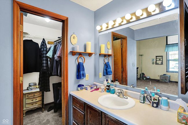 8539 Chateaugay Dr, House other with 3 bedrooms, 2 bathrooms and null parking in Indianapolis IN | Image 25