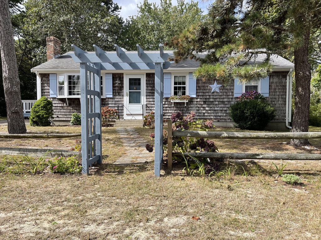 Plashes Dr, Dennis Port, MA 02639