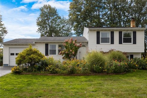 4987 Dahlia Cir, Liverpool, NY, 13088-4146 | Card Image