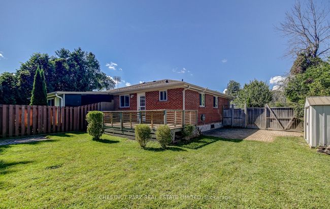 781 3 Rd Ave, House attached with 2 bedrooms, 1 bathrooms and 3 parking in Willow Beach ON | Image 22