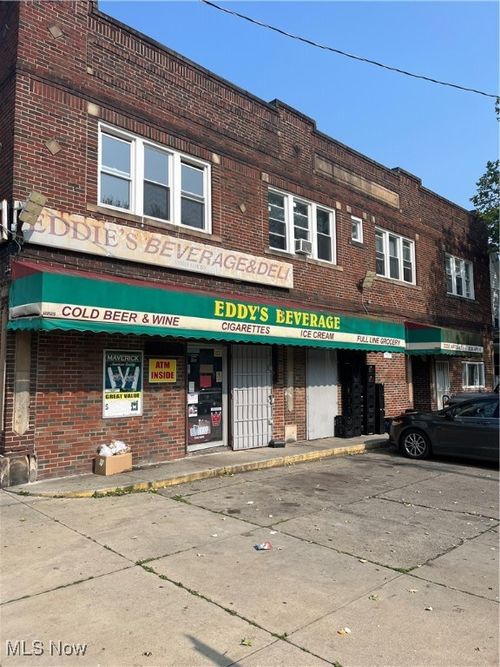 2236 W 103rd St, Cleveland, OH, 44102-3564 | Card Image