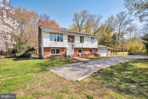 301 County House Rd, Sewell, NJ, 08080-2527 | Card Image