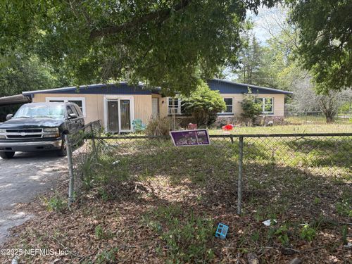 6890 Mother Goose Rd, Jacksonville, FL, 32210-6906 | Card Image